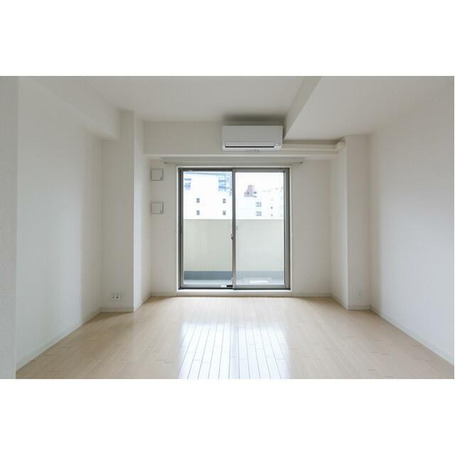 (居間)