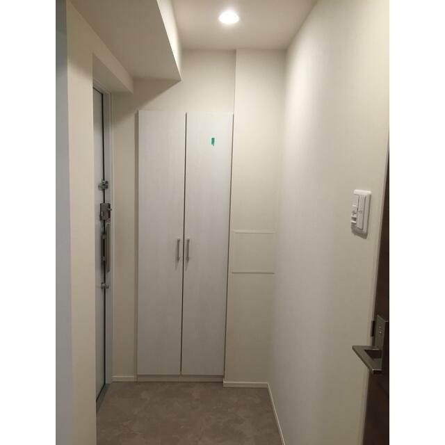 (玄関)
