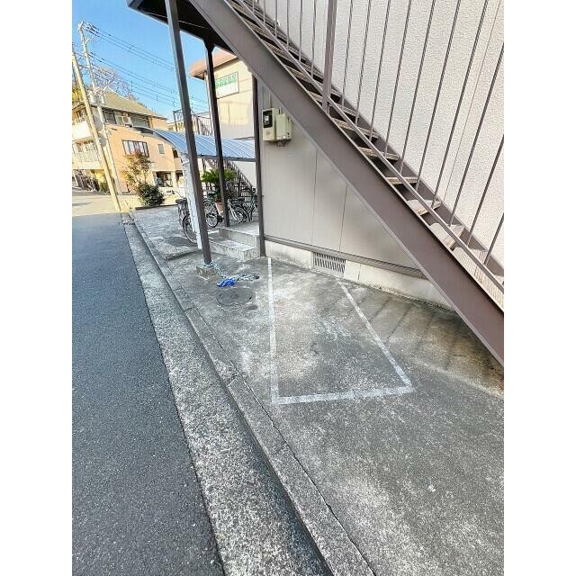 バイク置き場