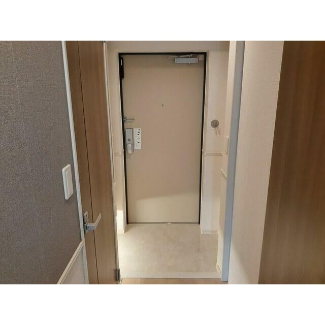 (玄関)