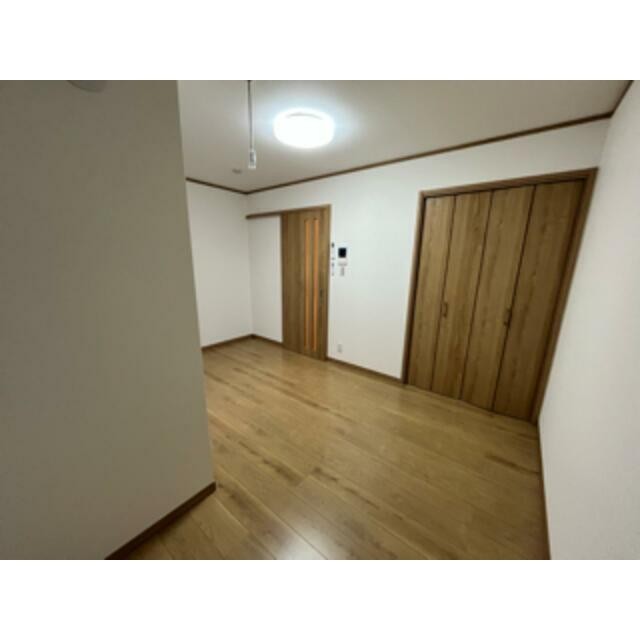 (居間)