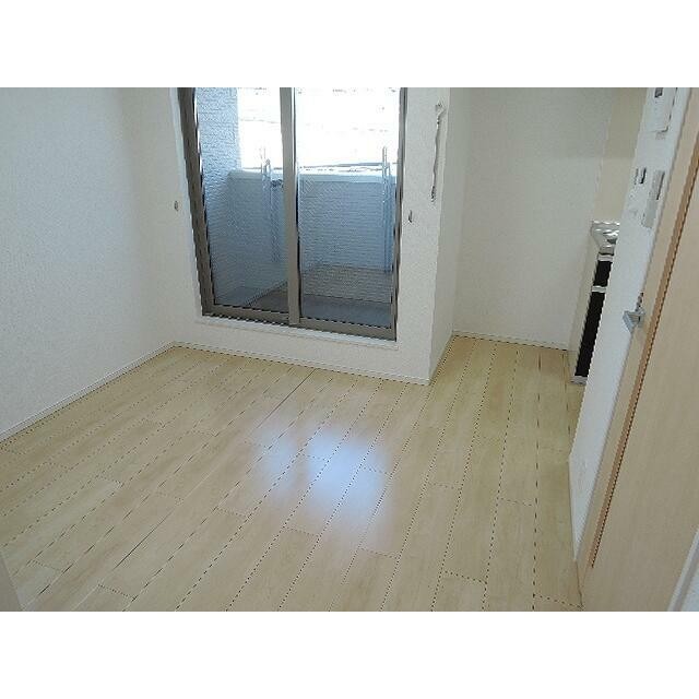 (居間)