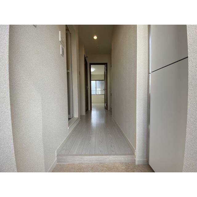 (玄関)