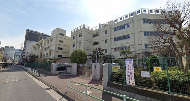 大田区立御園中学校（蒲田）（134m）(周辺)