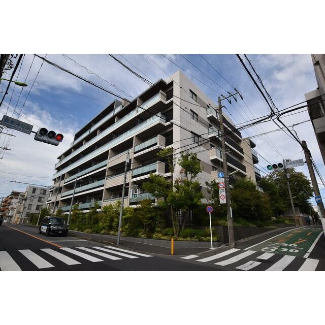 世田谷区弦巻３丁目 【賃貸居住】マンション