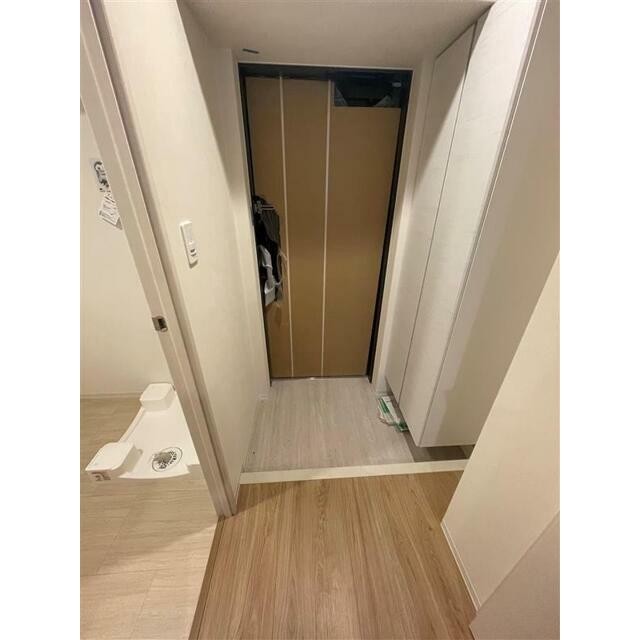 (玄関)