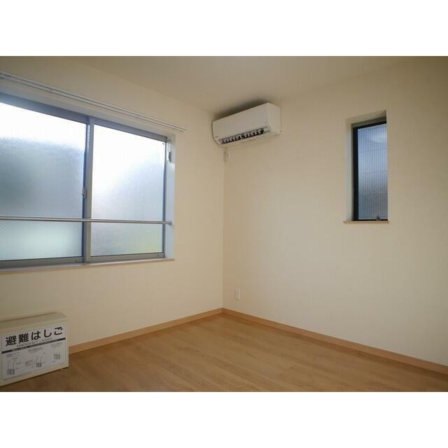 (居間)
