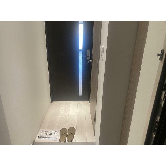(玄関)