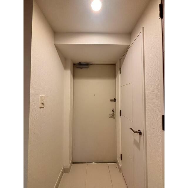 (玄関)