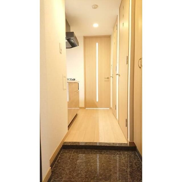(玄関)