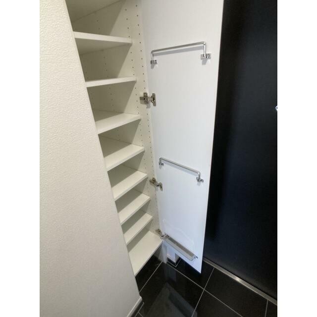 (玄関)