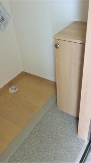 (玄関)
