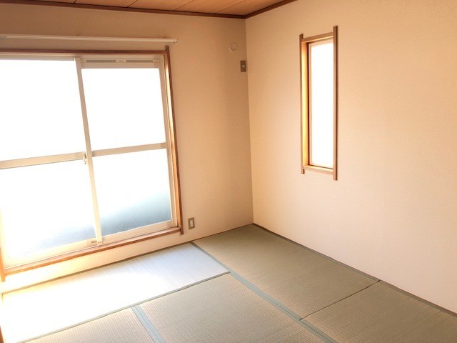 (居間)