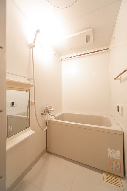 ※写真は同タイプ住戸です。(風呂)