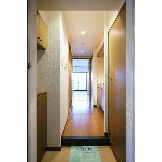 ※別部屋参考写真(玄関)