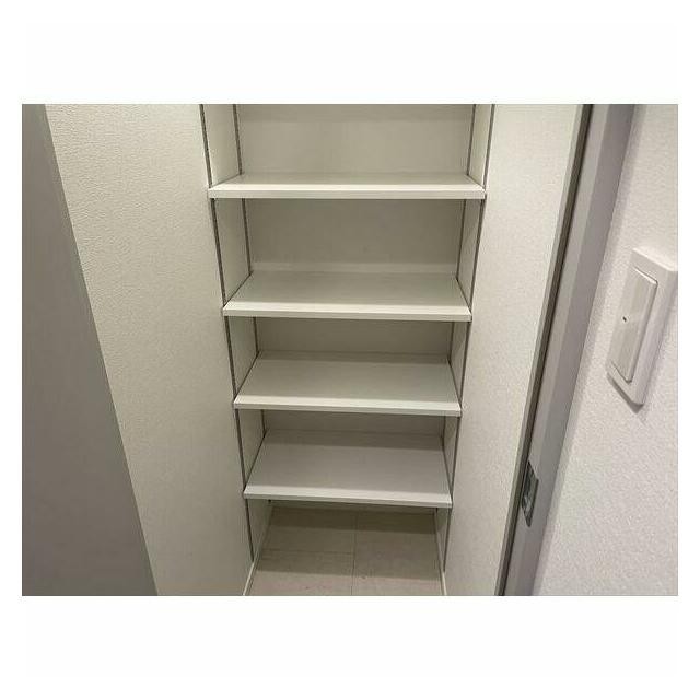 (玄関)