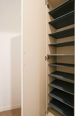 ※同仕様写真含む(玄関)