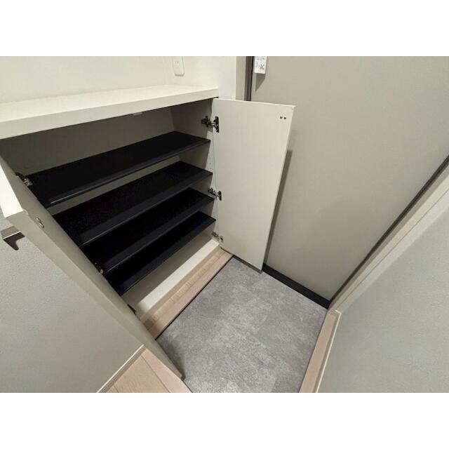 (玄関)