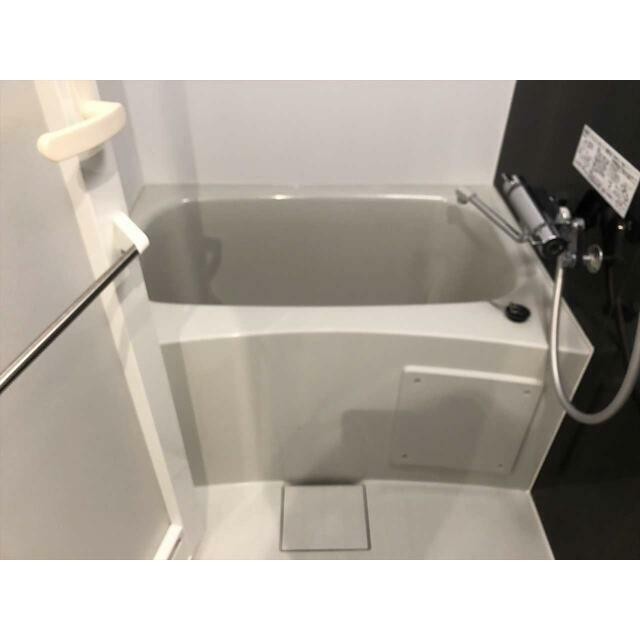 同タイプ・別号室となります。(風呂)