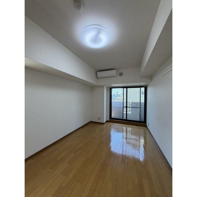 (居間)