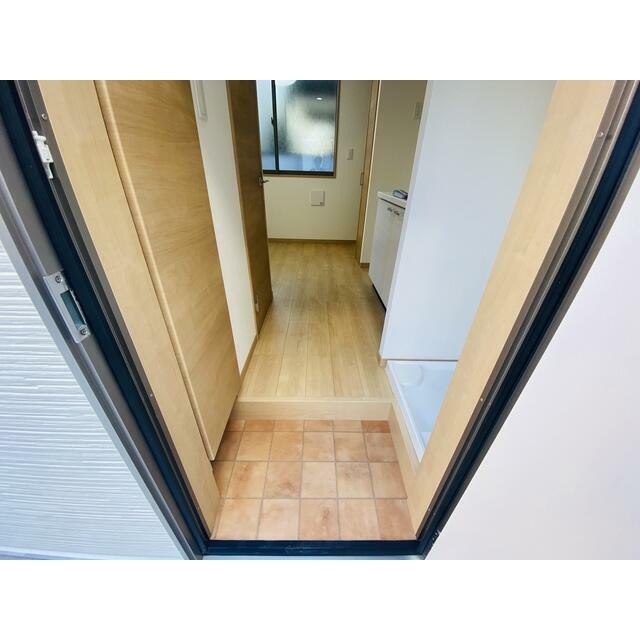 (玄関)