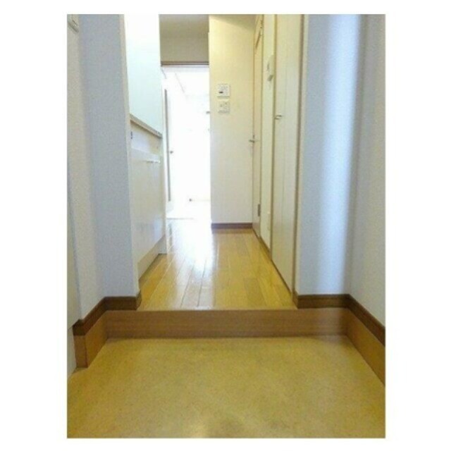 (玄関)