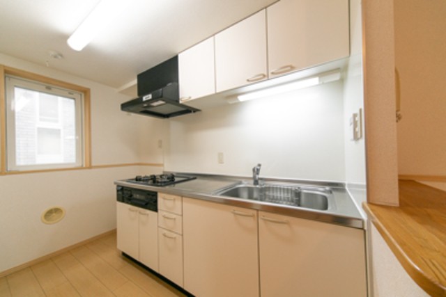 ※写真は同タイプ住戸です。(キッチン)