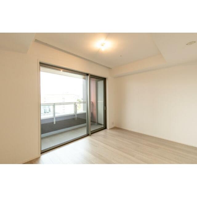 ※写真は同タイプ住戸です。(居間)