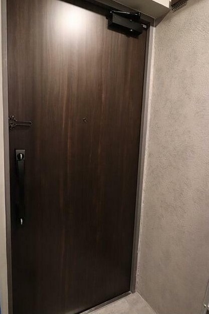 (玄関)