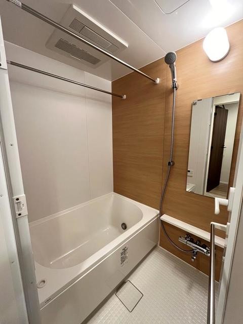 ※写真は同タイプ住戸です。(風呂)