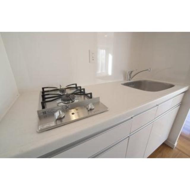 ※写真は同タイプ住戸です。(キッチン)