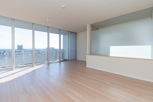 ※写真は同タイプ住戸です。(居間)