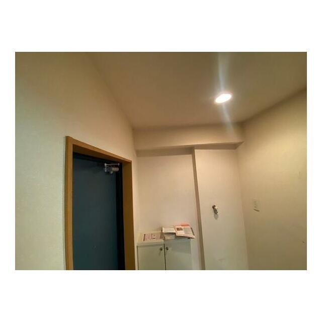 (玄関)