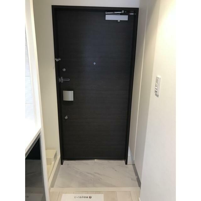(玄関)