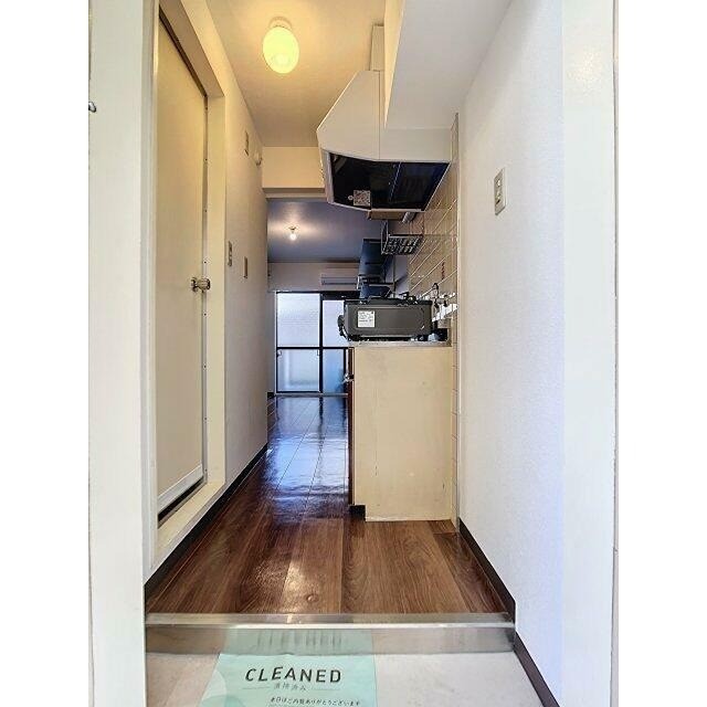 ※同仕様写真(玄関)