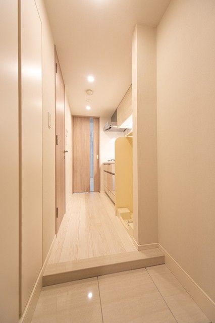 ※写真は同タイプ住戸です。(玄関)