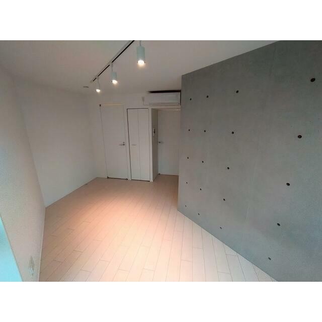 (居間)
