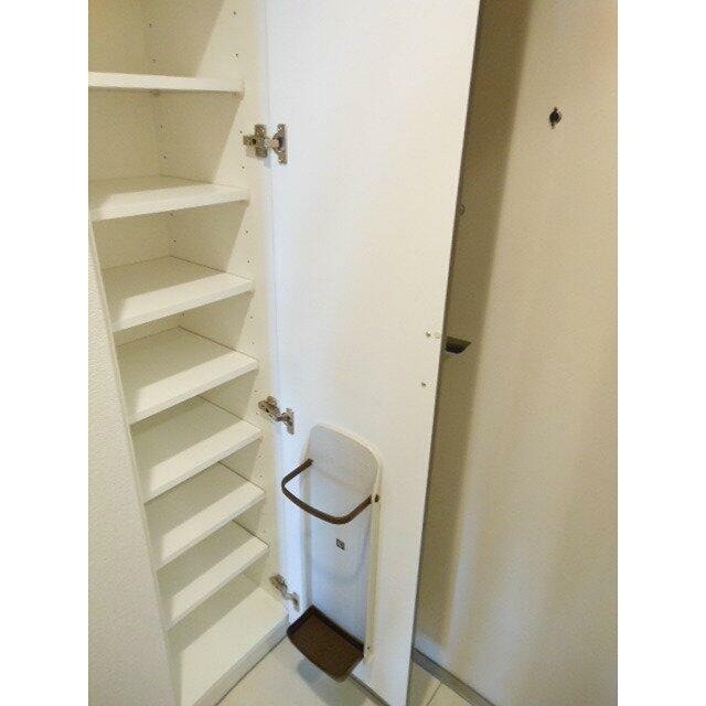 ※同仕様写真(内装)