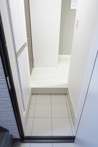 (玄関)