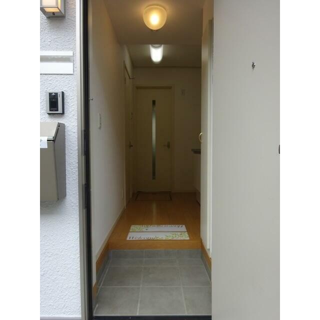 (玄関)