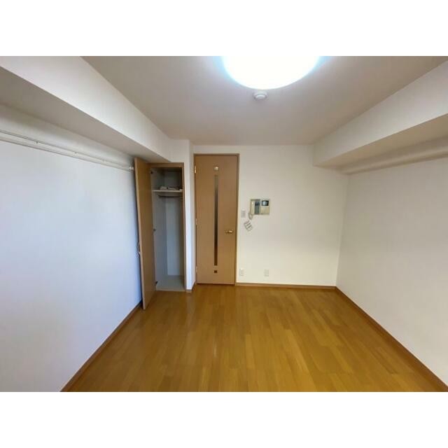 (居間)