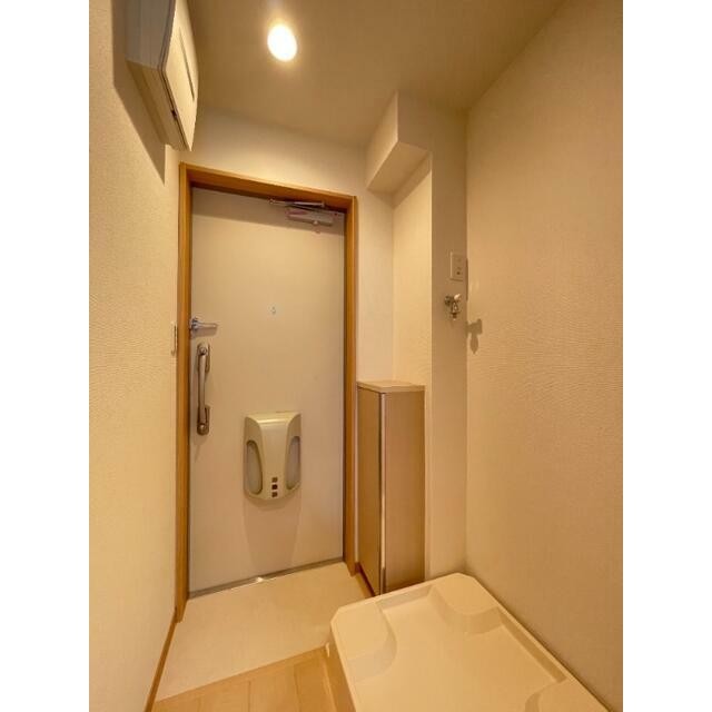 (玄関)
