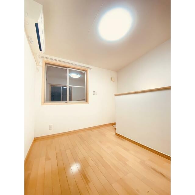 (居間)