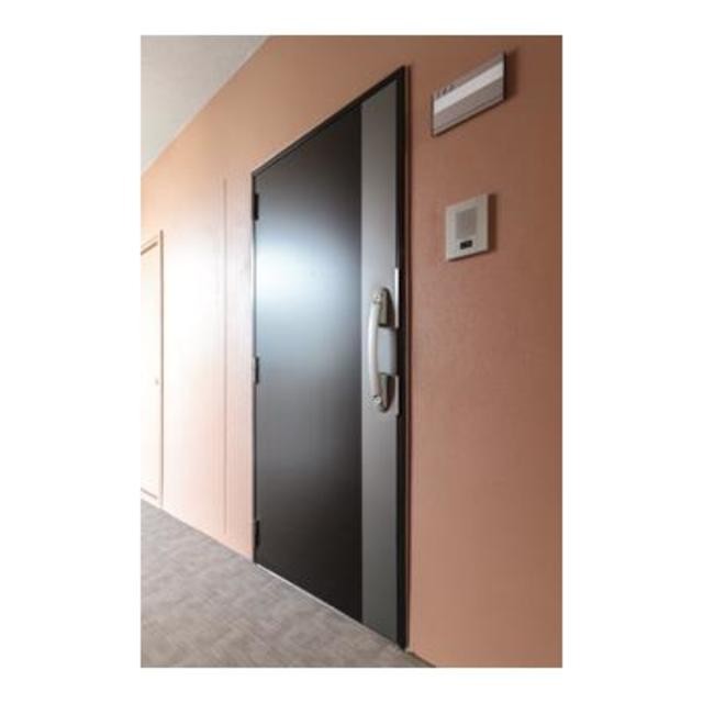 ※写真は同タイプ住戸です。(玄関)