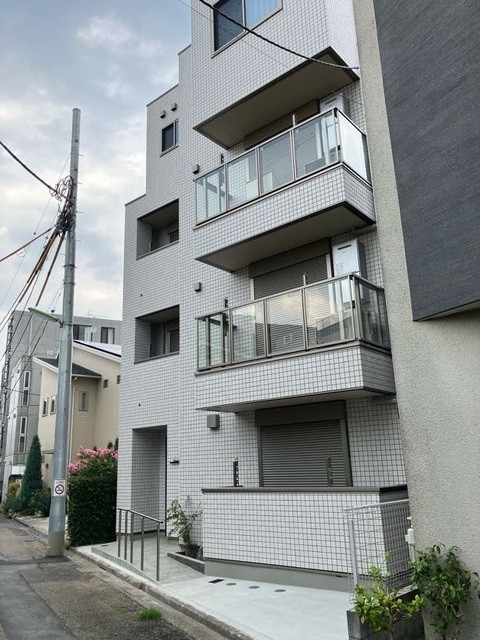 世田谷区大原２丁目 【賃貸居住】マンション