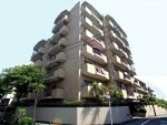 世田谷区下馬６丁目 【賃貸居住】マンション