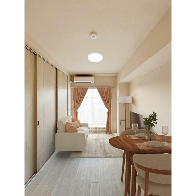 【家具・調度品等はCG加工です。実際の賃貸住居には含まれません】(居間)