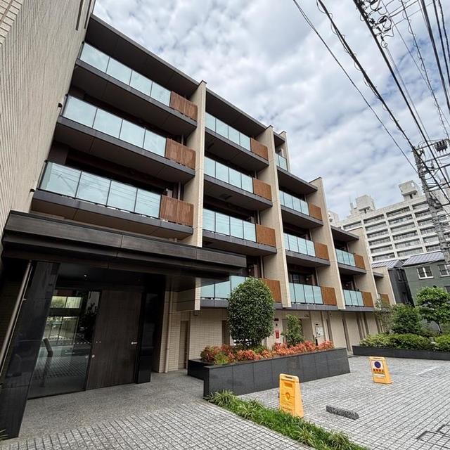 港区南麻布４丁目 【賃貸居住】マンション
