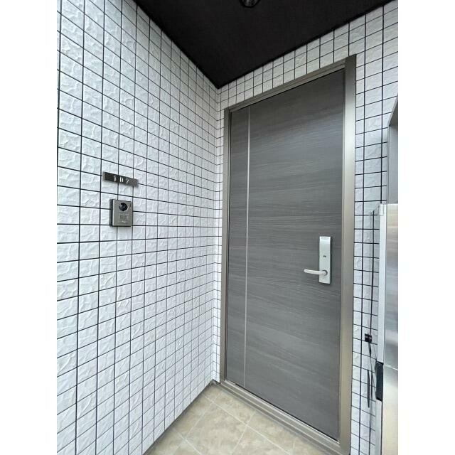 (玄関)