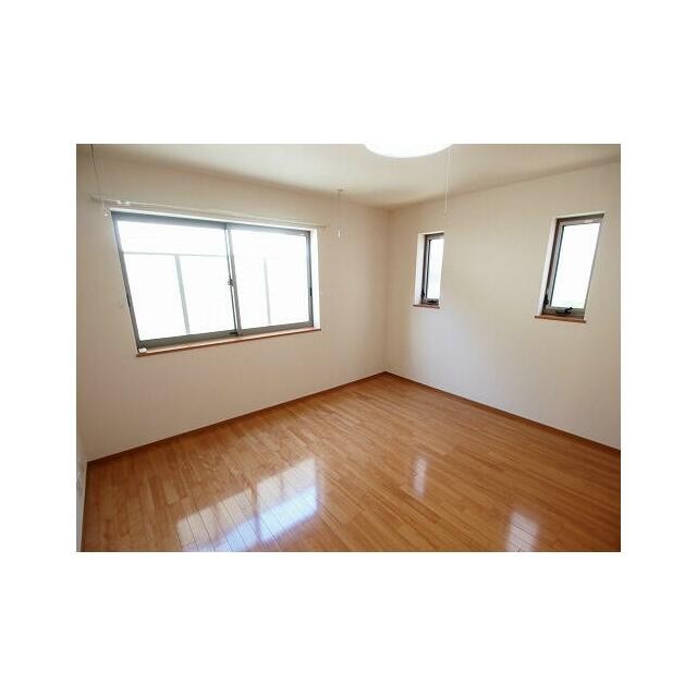 (居間)